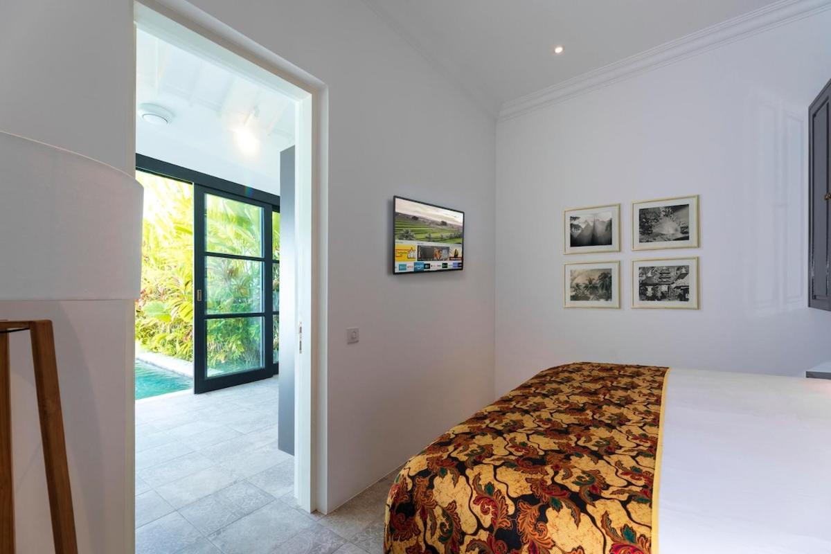 Abby - Location Near Potato Head, Walk Everywhere! Seminyak (Bali)
